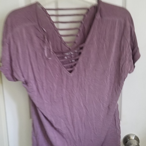 Light Top - Picture 2 of 3